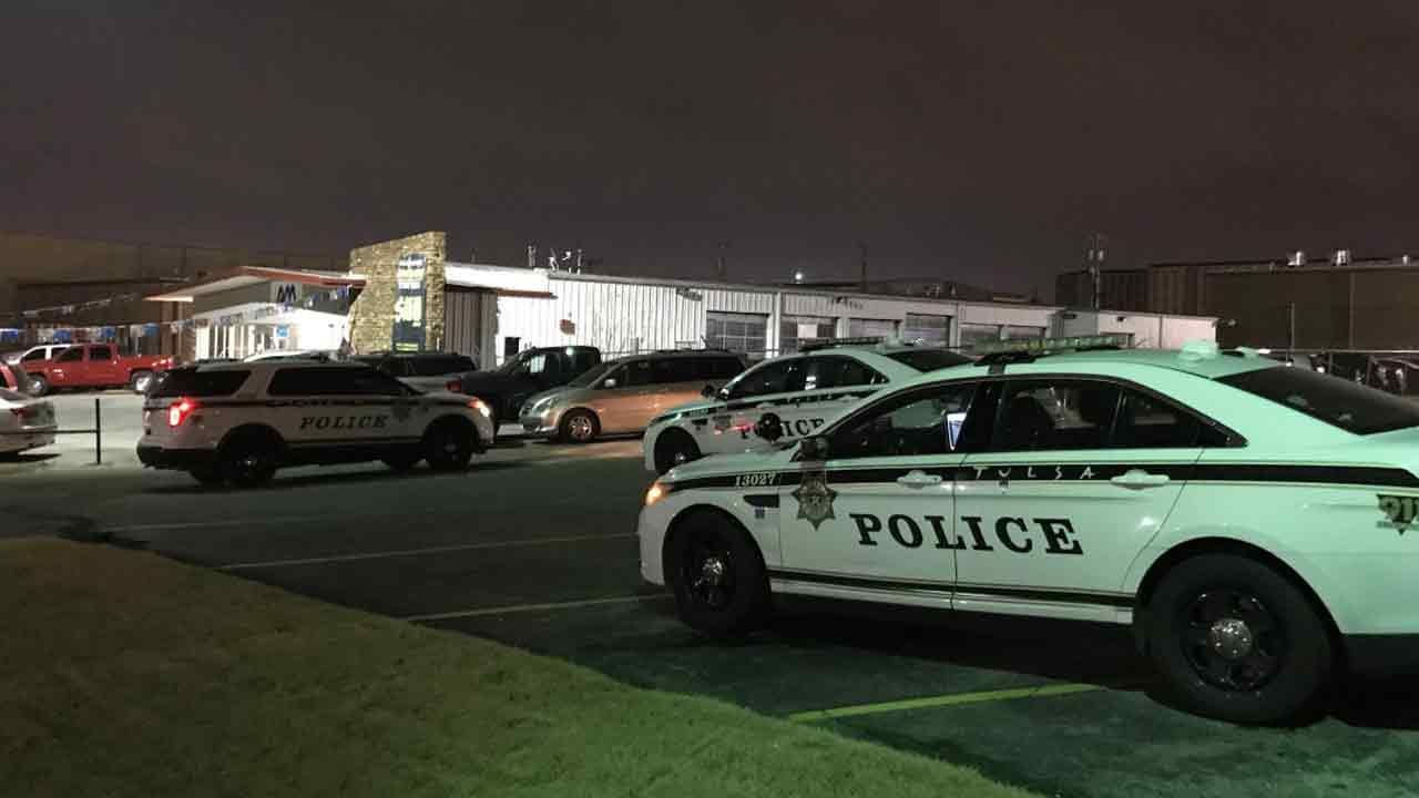 Tulsa Police Searching For Suspects Who Shot At Car Dealership