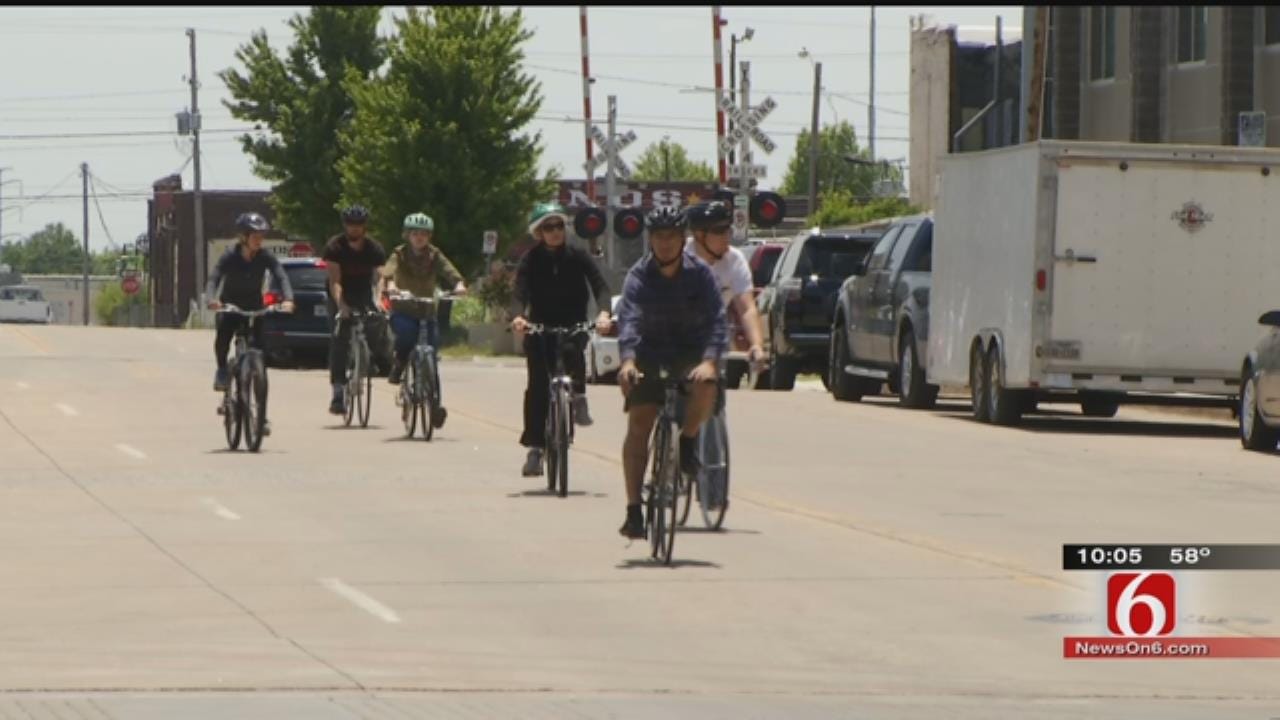 Tulsa Nonprofit Offers Safety Seminars For Cyclists