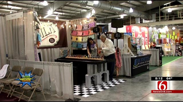 Creating Colorful Silk Scarves At The Tulsa State Fair
