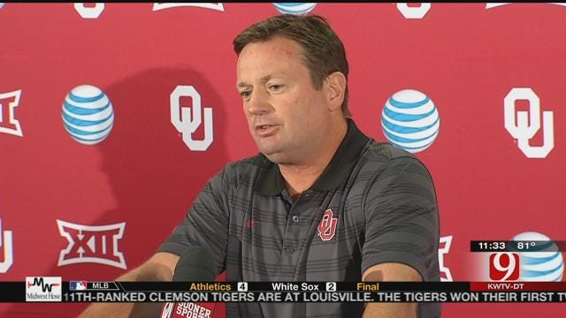 Stoops and Montgomery Talk Saturday's Matchup