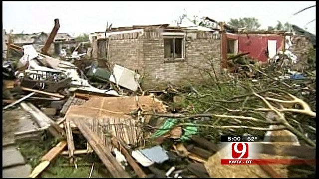 News 9 Visits Texas Town Ravaged By Tornado