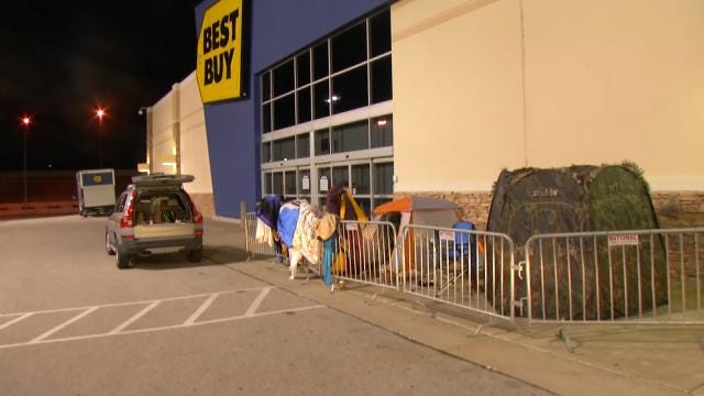 WEB EXTRA: Black Friday Campers In Tulsa Stake Out Their Place In Line