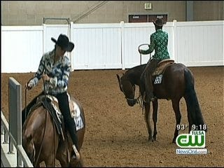 Horses, Trainers Keep It Cool At Tulsa Fairgrounds Competition