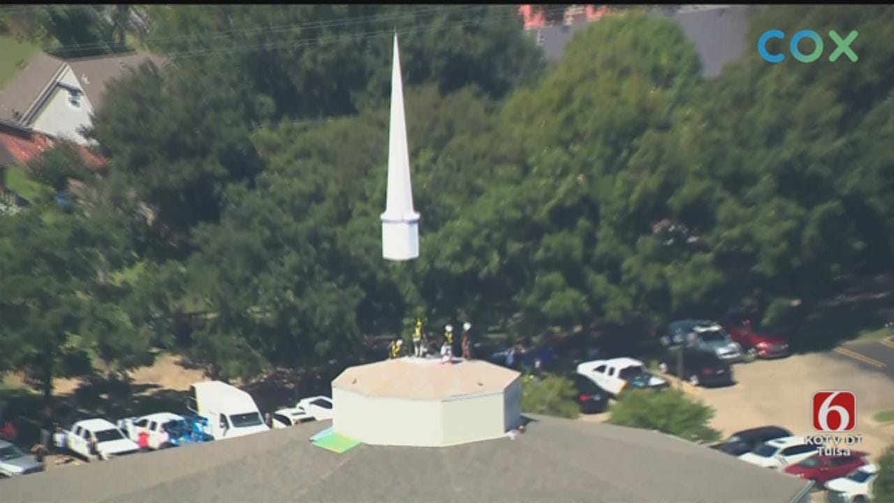 WATCH: Helicopter Lifts Tulsa Church Steeple Into Place