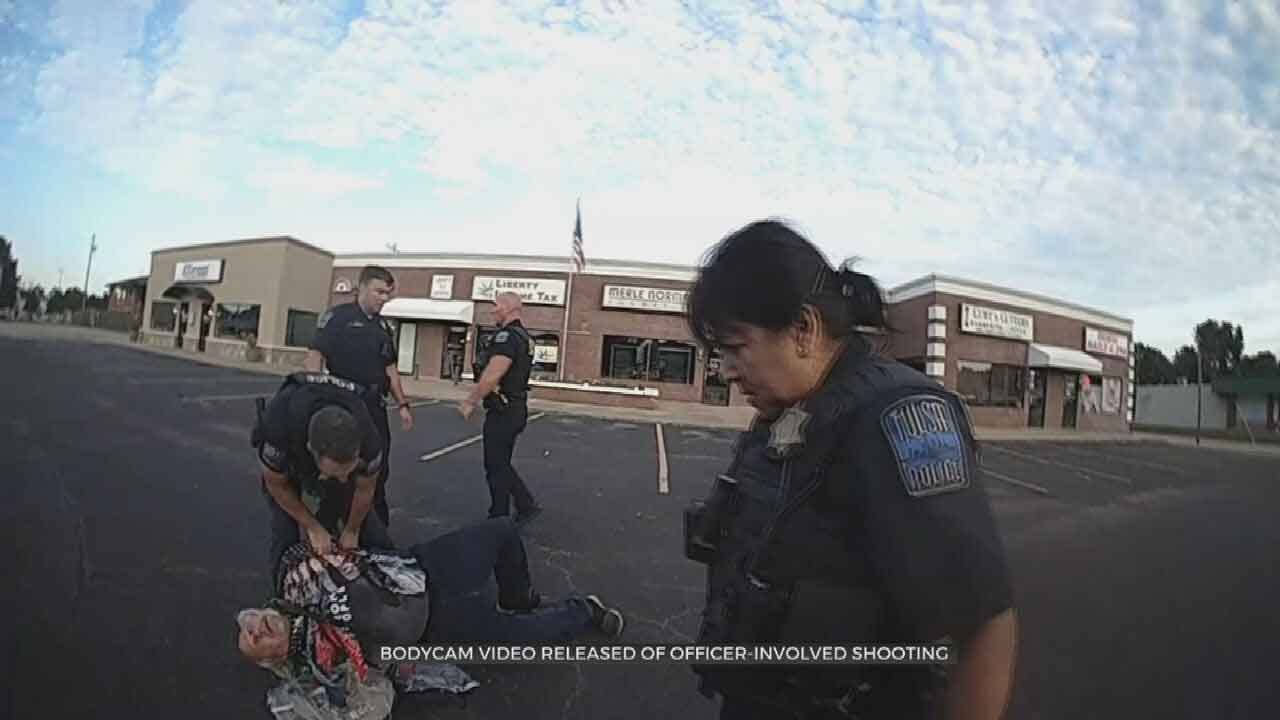 Bodycam Video Shows Arrest Of Man Tulsa Police Said Pointed Gun At Drivers