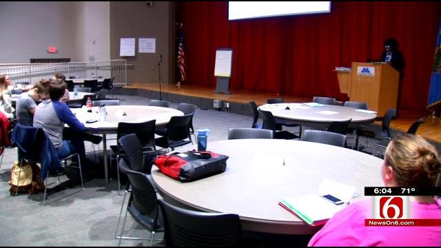 Tulsa Public Schools Training New Teachers, Looking For More