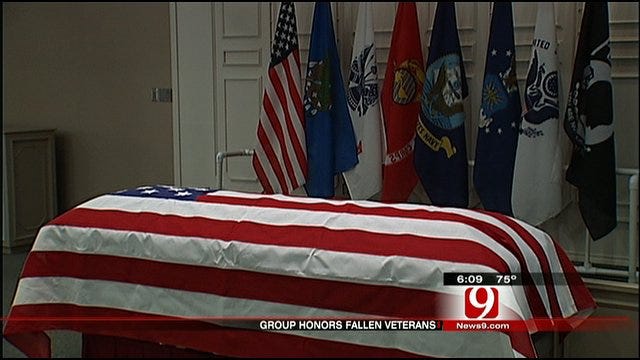 Memorial Service Held In Edmond For Veteran Who Died Homeless