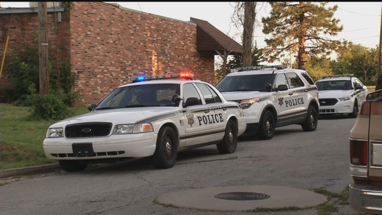 Man Shot While Pushing A Bike, Tulsa Police Say