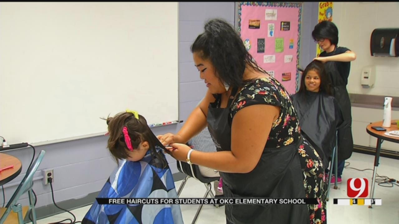 OKC Teacher Cuts Hair For Students Ahead Of First Day Of School