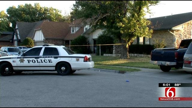 Police: Army Reservist Shot, Killed In Robbery At His Tulsa Home
