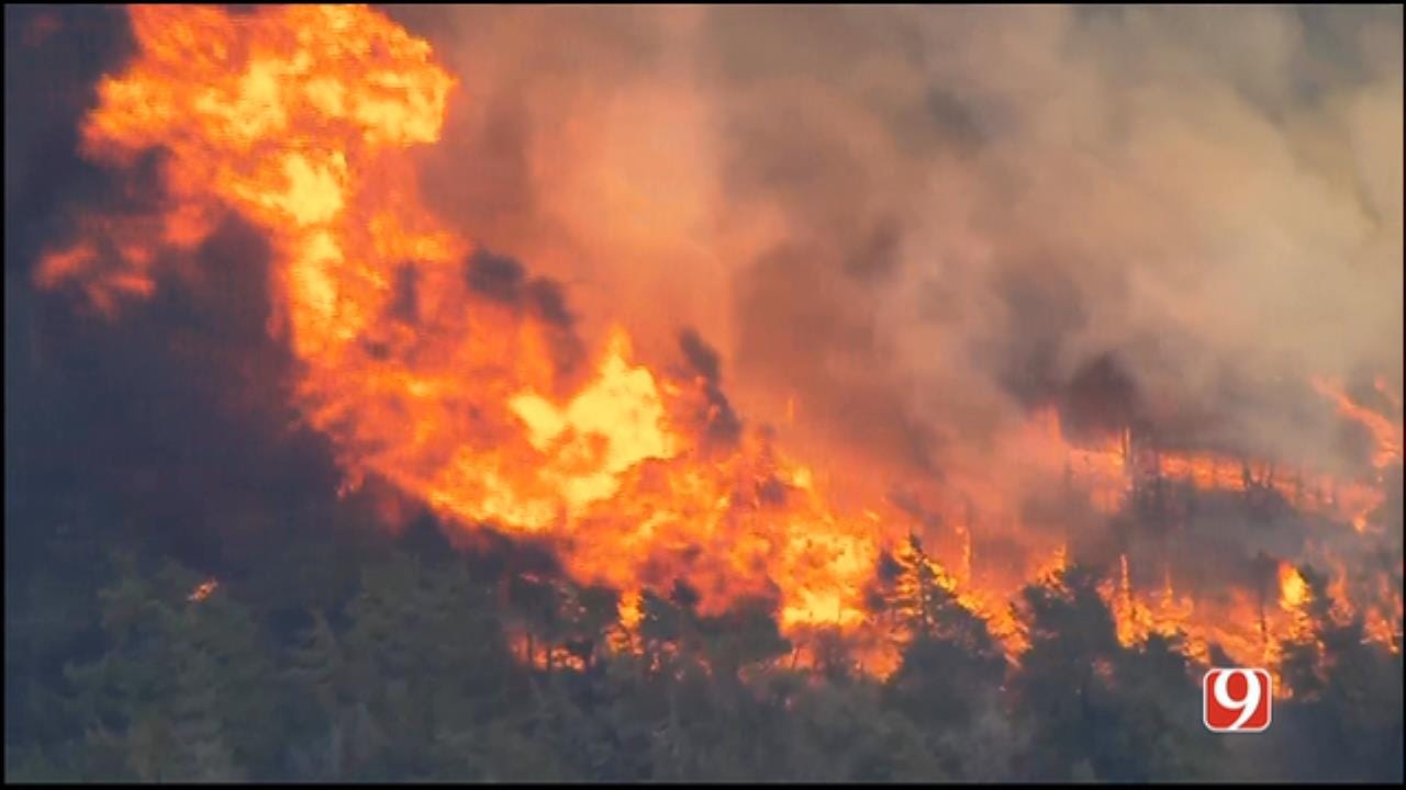 WEB EXTRA: SkyNews 9 Flies Overhead As 'Historic' Fires Burn In Western Oklahoma