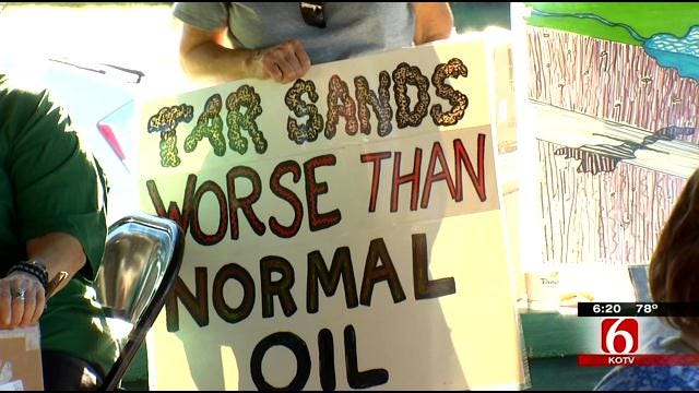 Regional Sierra Club Members Protest Keystone XL Pipeline