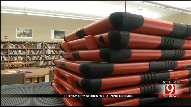 Putnam City Students Get Advanced Learning On iPads