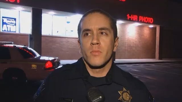 Web EXTRA: Armed Robbery At Tulsa Walgreens