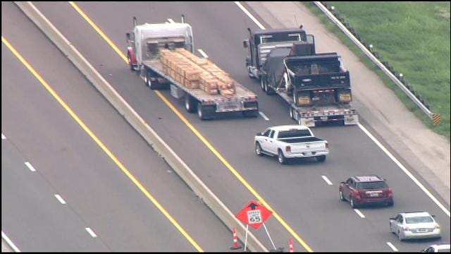 WEB EXTRA: SkyNews 9 Flies Over Accident On Turner Turnpike