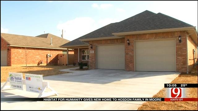Habitat For Humanity Gives Moore Tornado Victim A Home