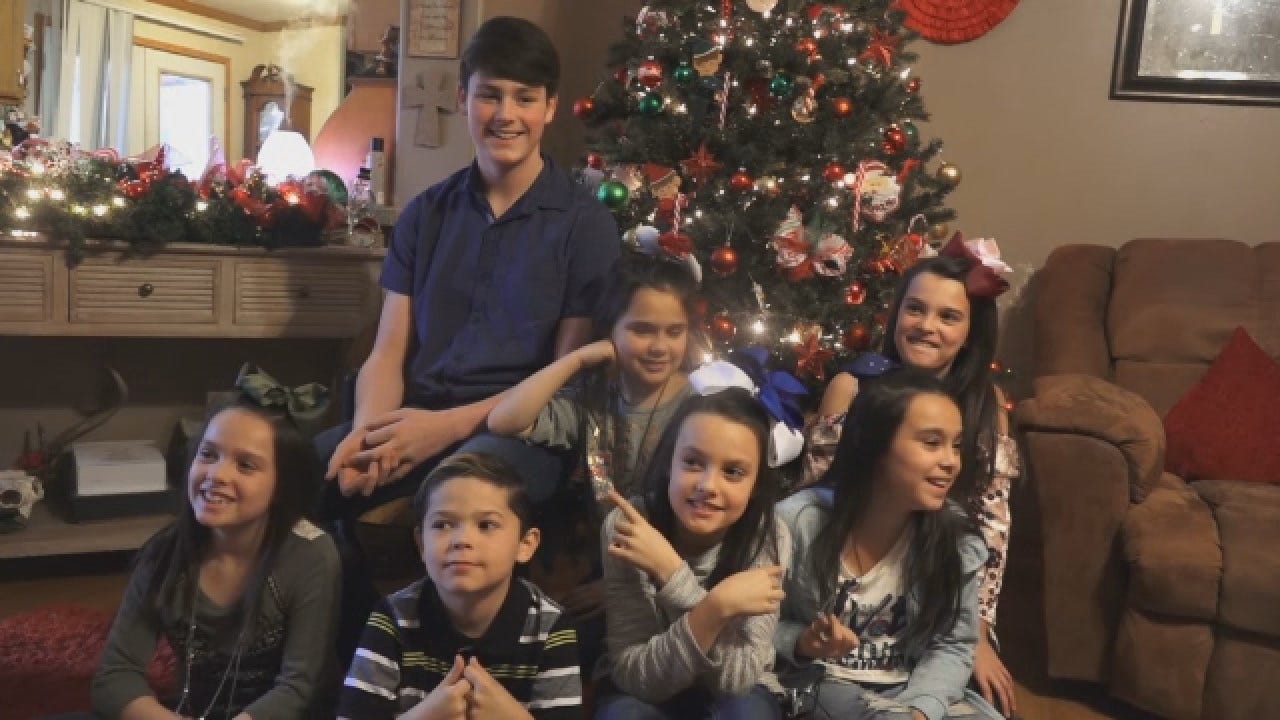 Couple Adopts Set Of 7 Siblings Ahead Of Christmas