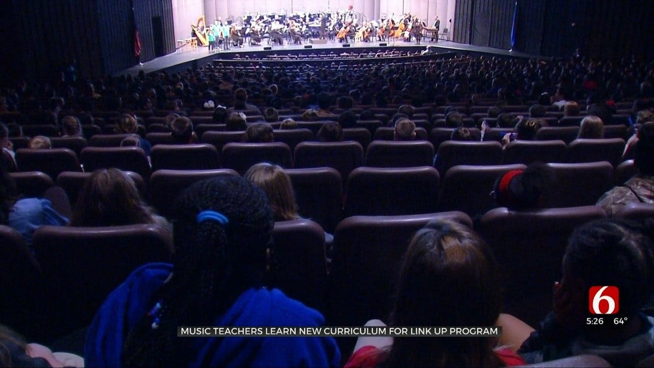 Tulsa Program Links Symphony Musicians With School Students