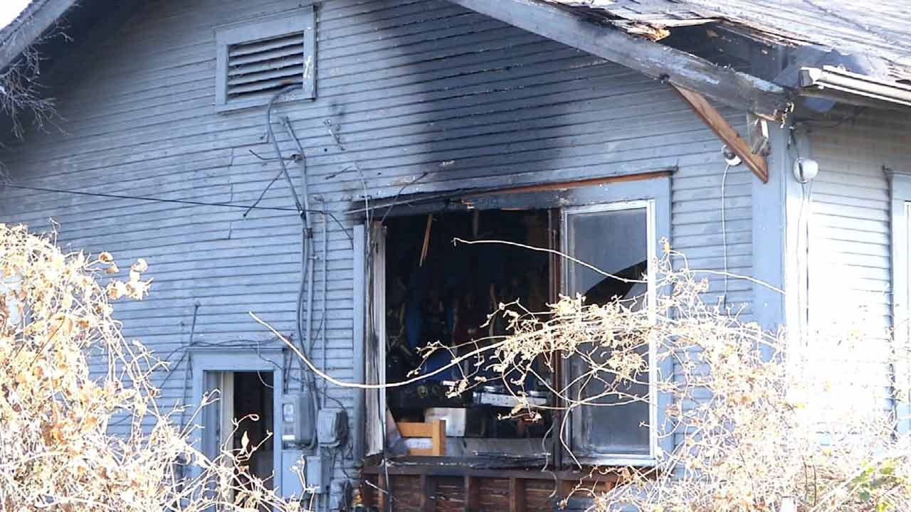 Joseph Holloway Reports On Midtown Tulsa House Fire