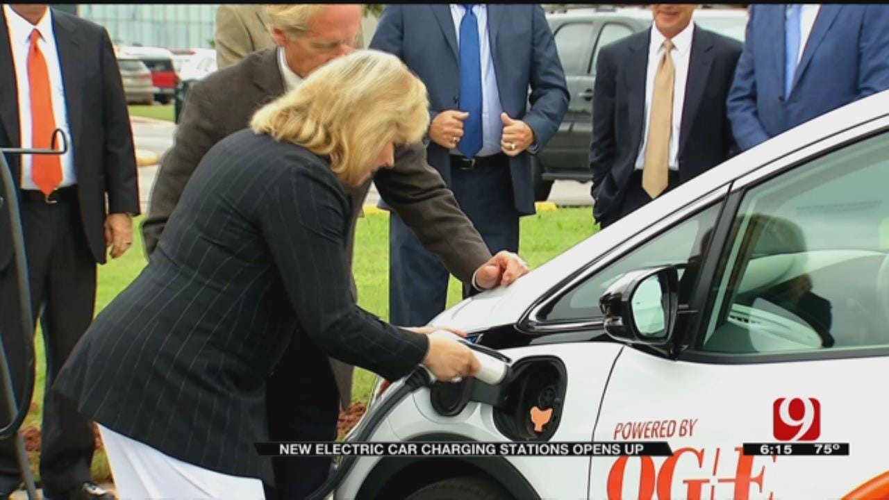 ODOT Unveils First Electric Car Charging Station At State Capitol Complex