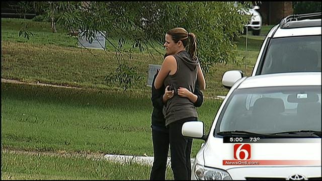 Tulsa Police Find Stolen Car, Still Seeking Robbery Suspects