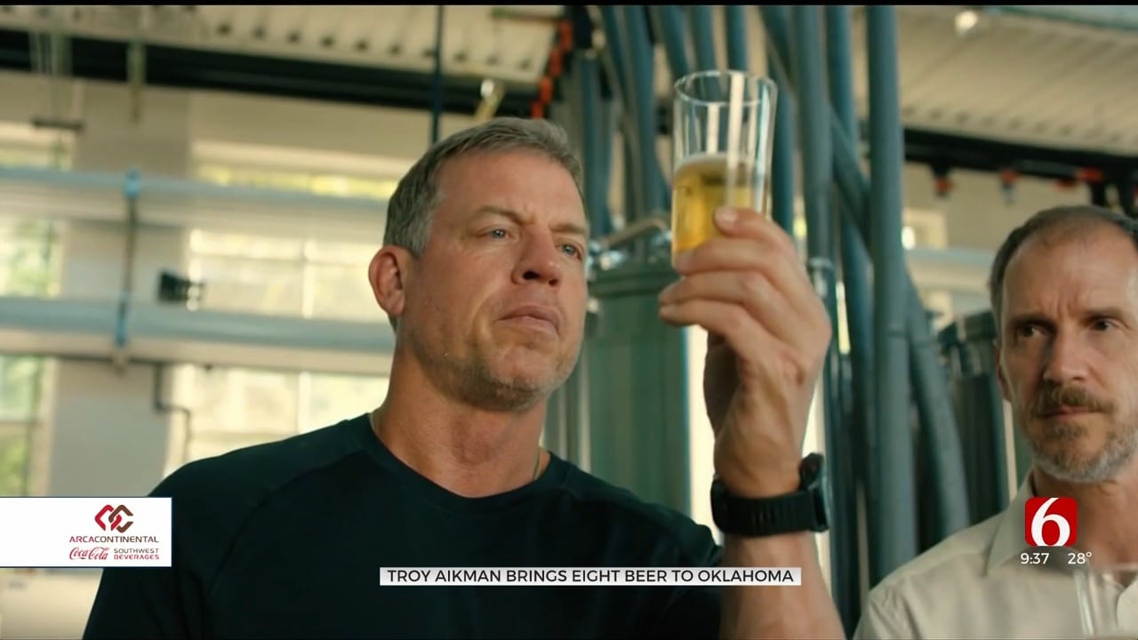 Troy Aikman Brings 'EIGHT' Beer To Oklahoma