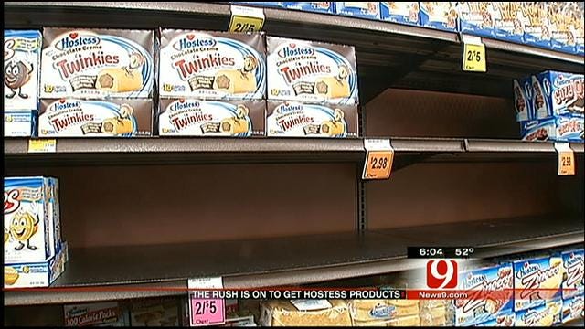 Oklahomans Stock Up On Twinkies As Hostess Goes Out Of Business