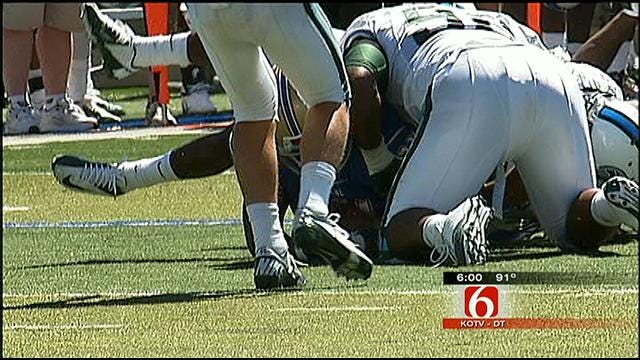 Injured Tulane Player Alert And Responding To Family