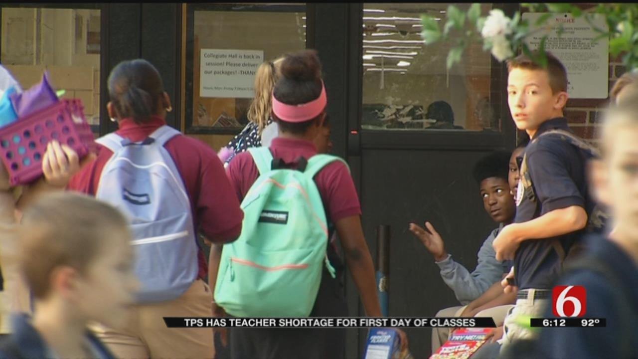 Tulsa Superintendent Teaches Third Grade Amid Teacher Shortage