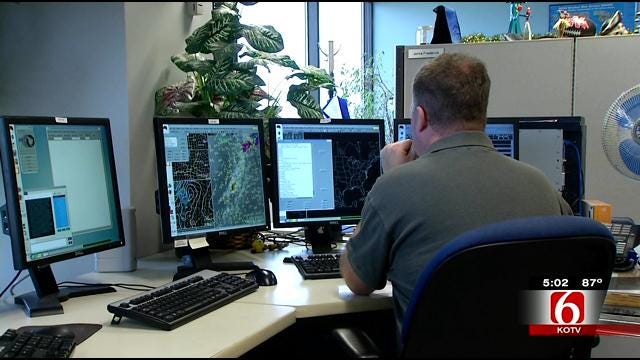 Employees At National Weather Service Working For Free During Shutdown
