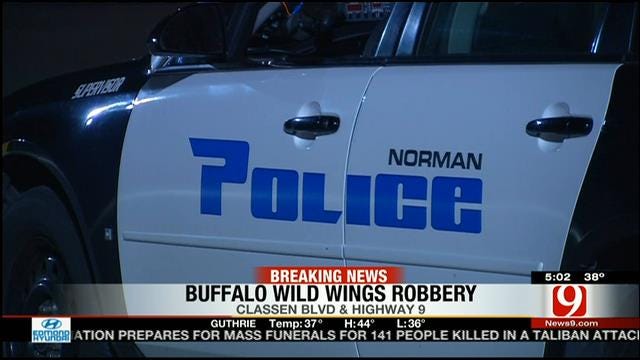 Police: Armed Robbers Storm Into Norman Restaurant