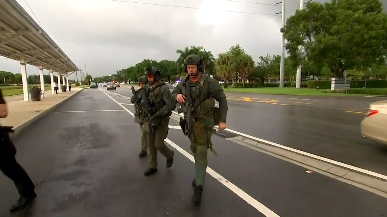 Police: SWAT Team Sweeps Florida Mall After Report Of Shots