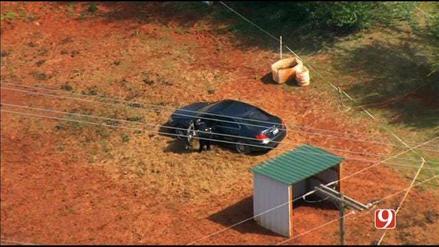 WEB EXTRA: SkyNews 9 Flies Over End Of Chase In Cleveland County