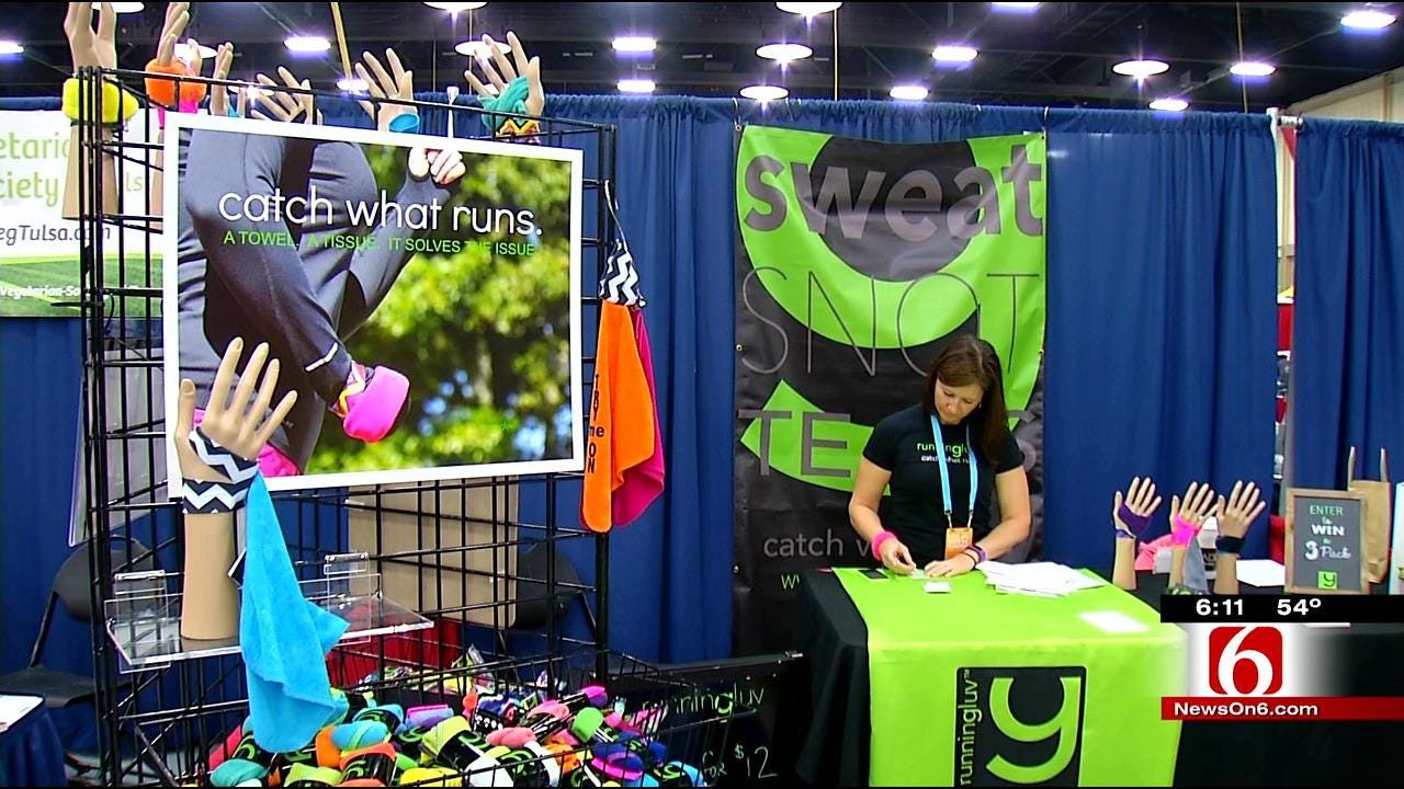 Runners Spend Day At Route 66 Marathon Expo