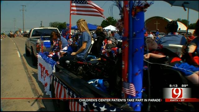 The Children's Center Patients Participate In Bethany Parade