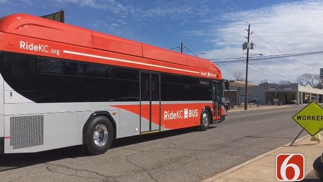 Tulsa Transit Demonstrates New Bus It Wants To Buy