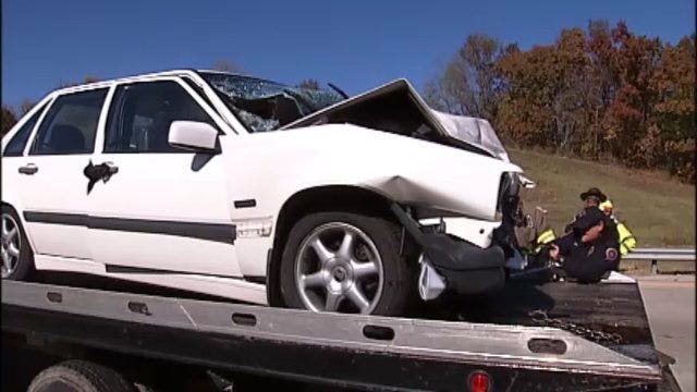 Head-On Crash East Of Catoosa Sends 5 To The Hospital