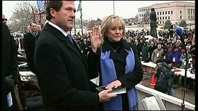 Mary Fallin Takes Oath As Governor