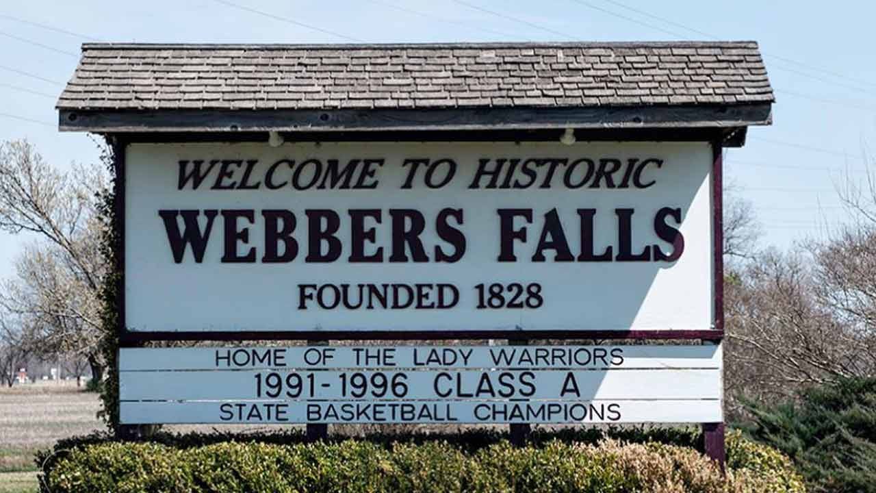 Tulsa Public Schools Donate To Webbers Falls Schools