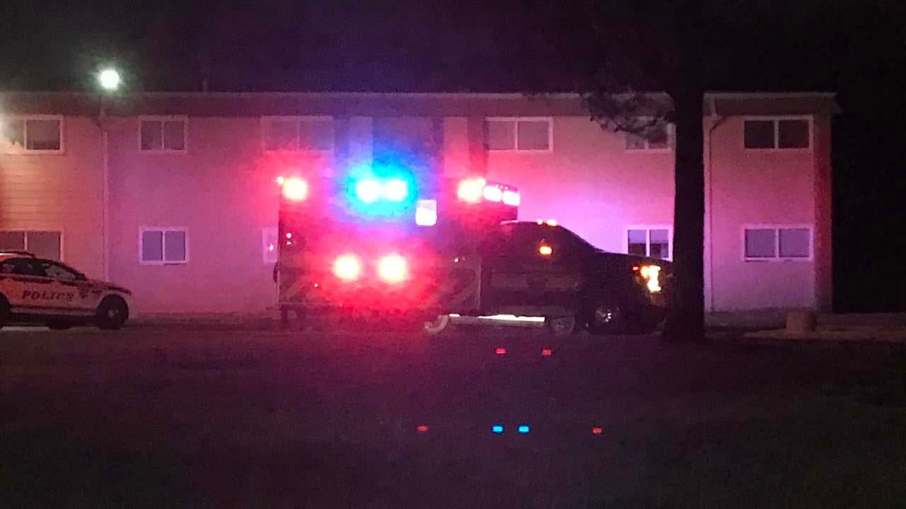 Police Search For Suspect After Man Shot At Tulsa Apartment Complex