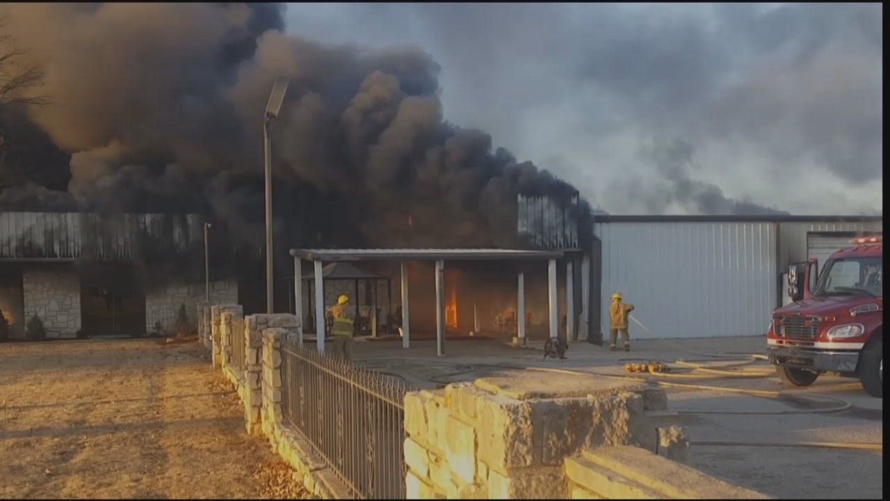 WEB EXTRA: Viewer Video Of Building Fire In Pawnee County