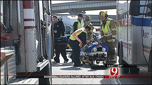 Basketball Players Hurt In Accident Near Shawnee