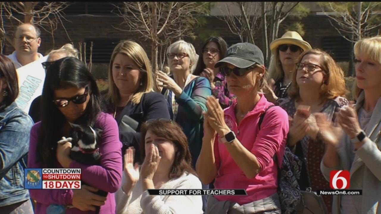 Tulsa Teacher Rally Draws Supportive Crowd