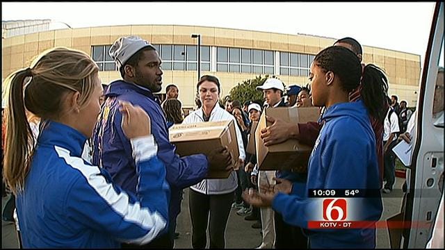Oklahoma Food Pantries Receive Huge Donation Of Frozen Food