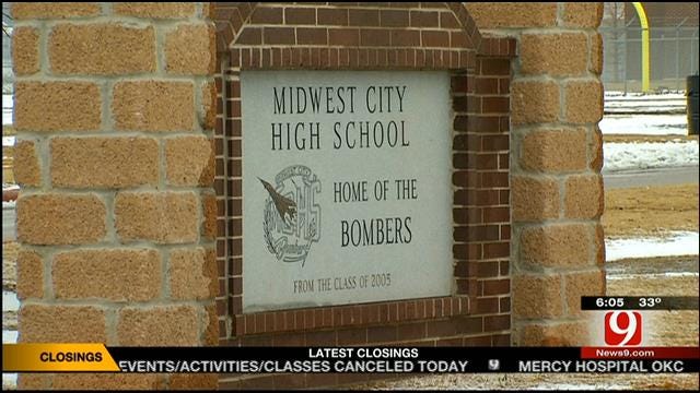 2 MWC High School Students Charged With Setting Girl's Hair On Fire