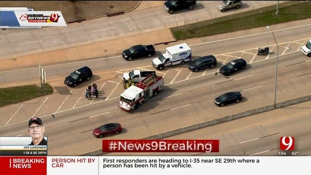 1 Injured In Auto-Pedestrian Crash On SB I-35