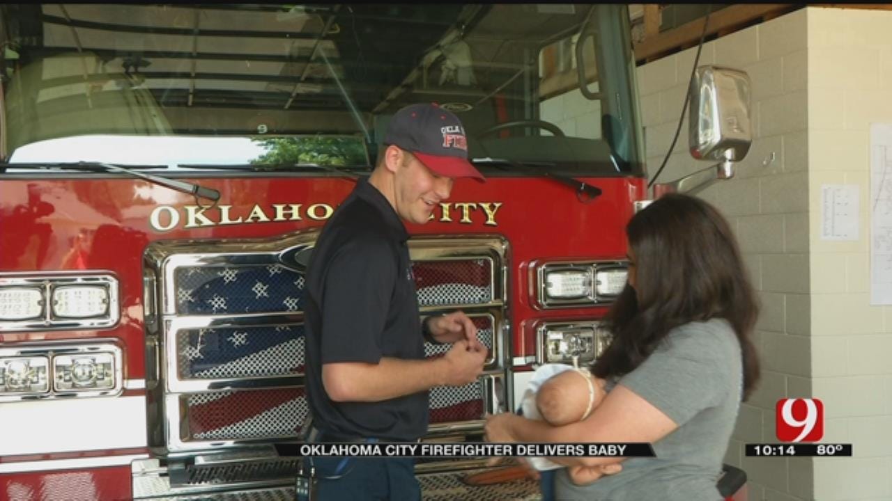 Oklahoma City Firefighter Delivers Baby