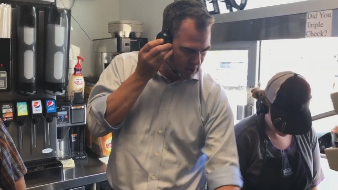 Governor Stitt Works Taco Bell Shift To Promote State Restaurant Industry