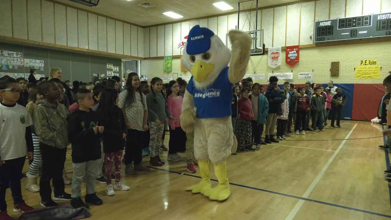 Putnam City Elementary School Teaches Children About Finances