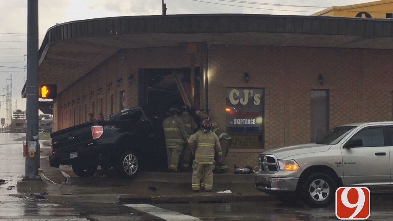 WEB EXTRA: Witness Describes Seeing Truck Crash Into Downtown OKC Building